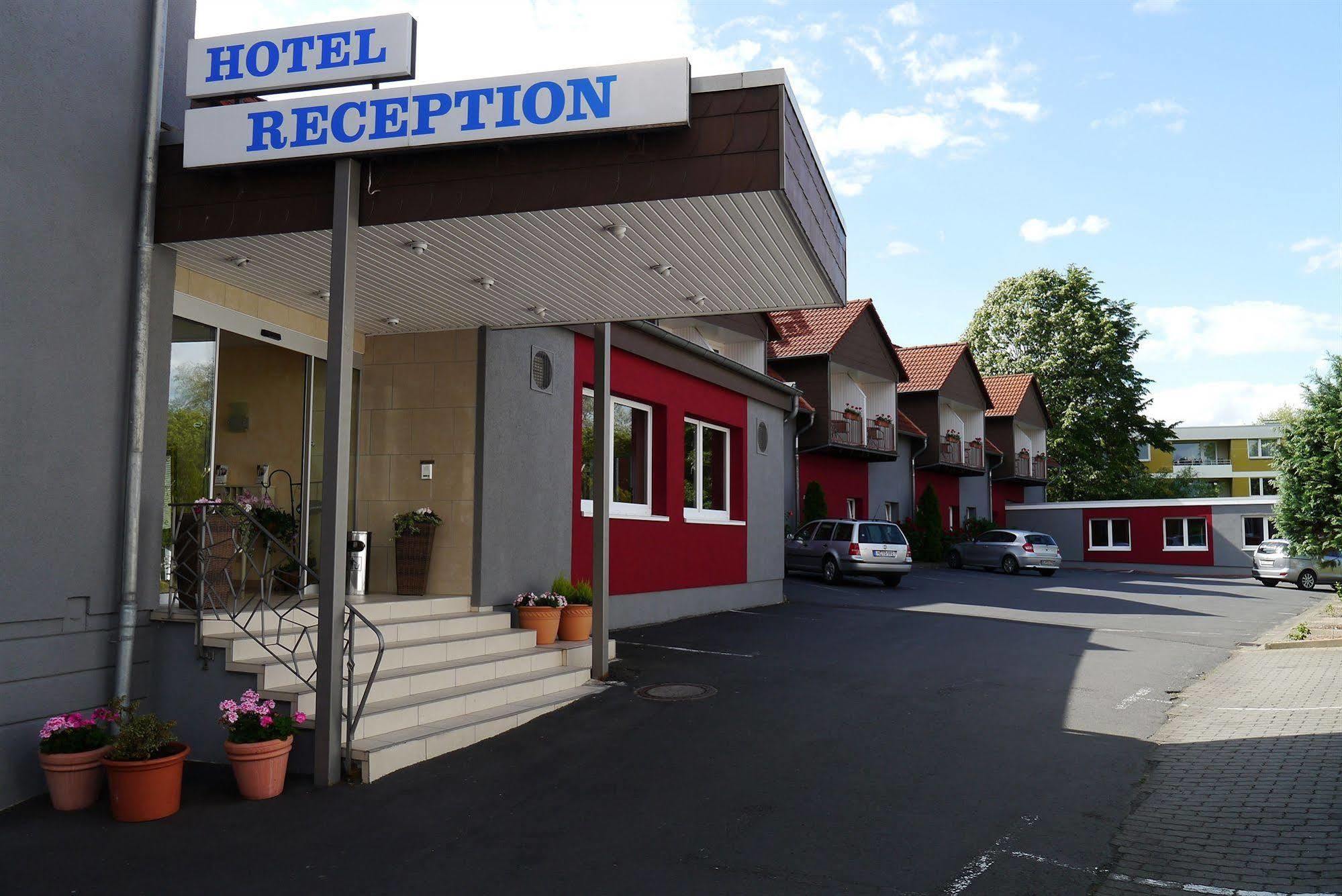 Adesso Hotel Gottingen - Pay At Property On Arrival-Ihr Automatenhotel In Göttingen Exteriér fotografie